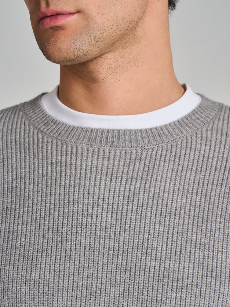 Джемпер вязаный теплый