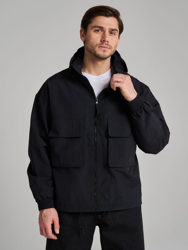 Ветровка демисезонная с капюшоном