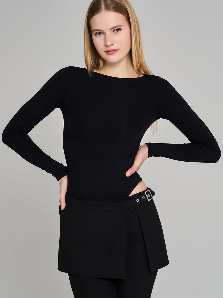 Боди-блузка с бантом на спине