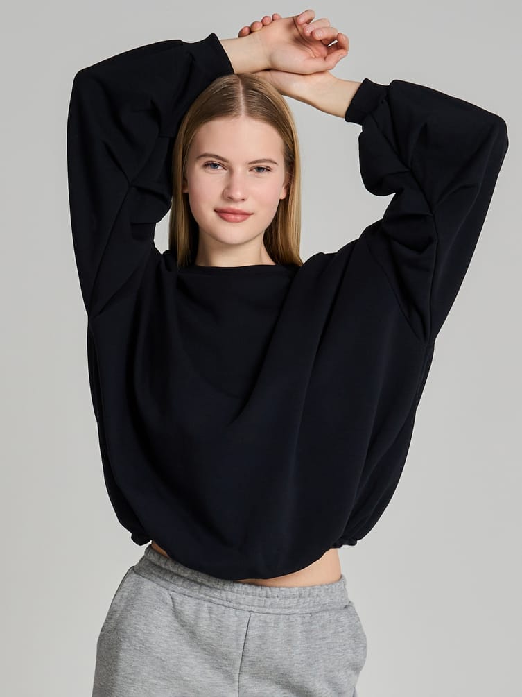 Свитшот с резинкой на талии