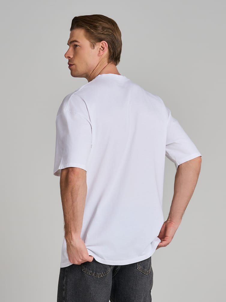 Футболка с принтом аниме монстра