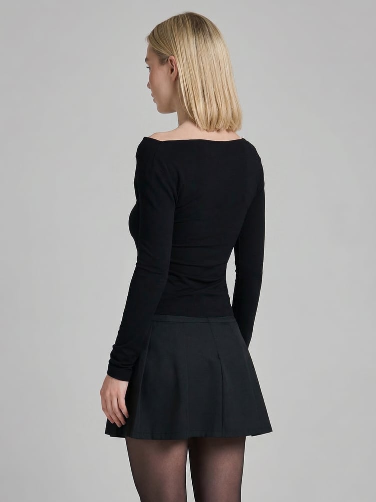 Лонгслив асимметричный с кружевом