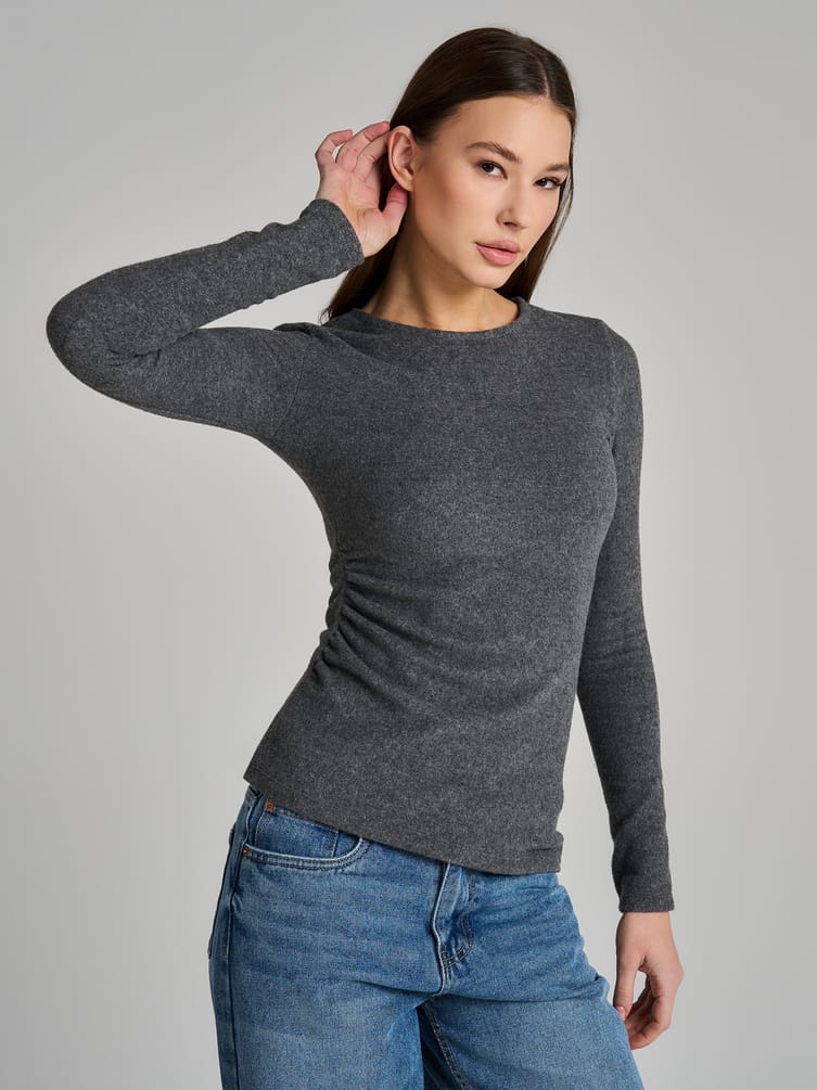 Лонгслив асимметричный с драпировкой