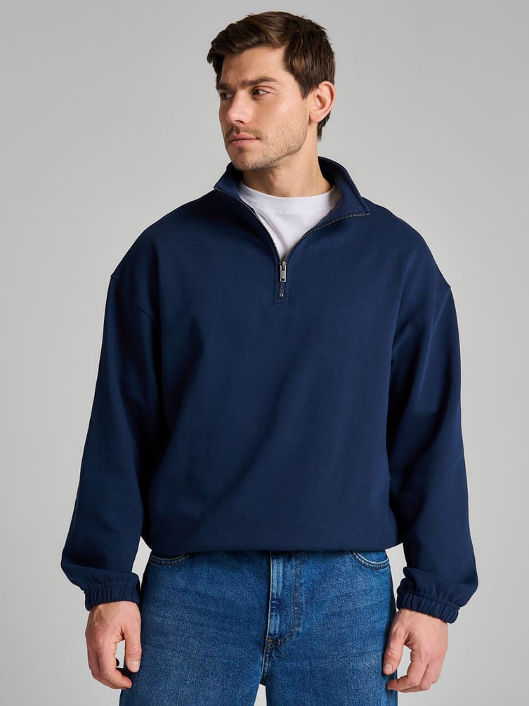 Свитшот оверсайз с молнией полузамком