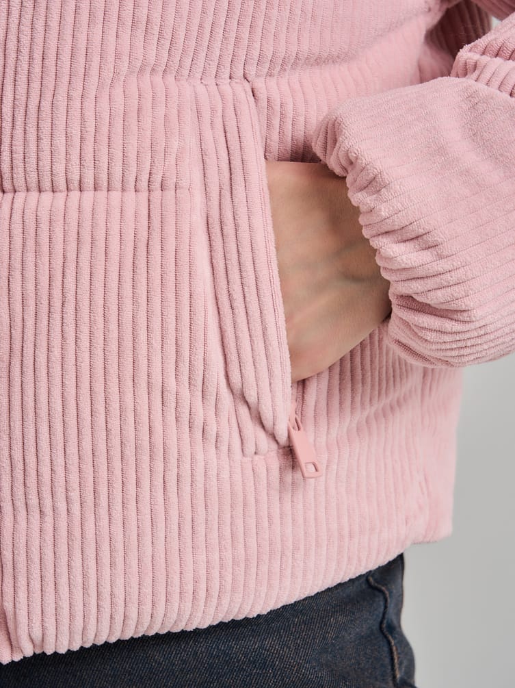 Велюровая куртка оверсайз утепленная