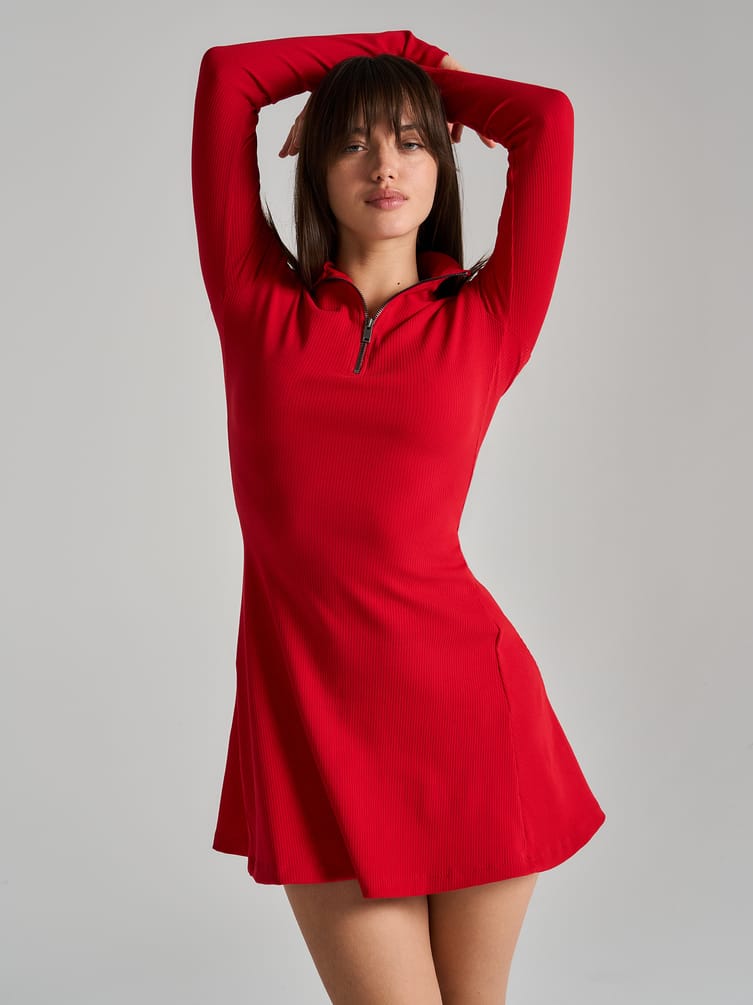 Платье в рубчик деловое