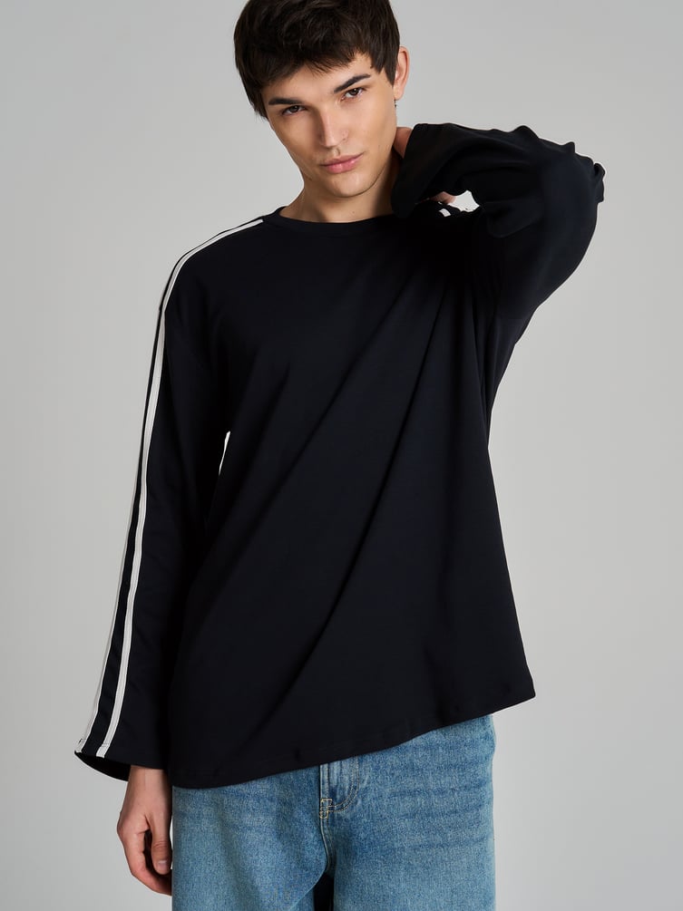 Лонгслив спортивный с лампасами