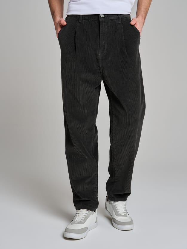 Брюки вельветовые зауженные