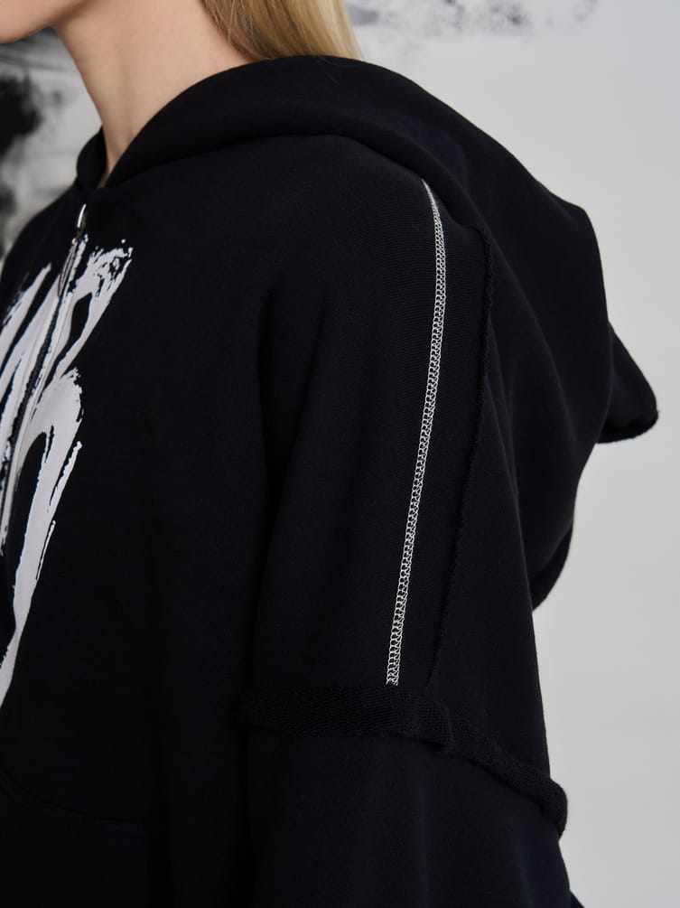 Толстовка с капюшоном и принтом Макс Борисов