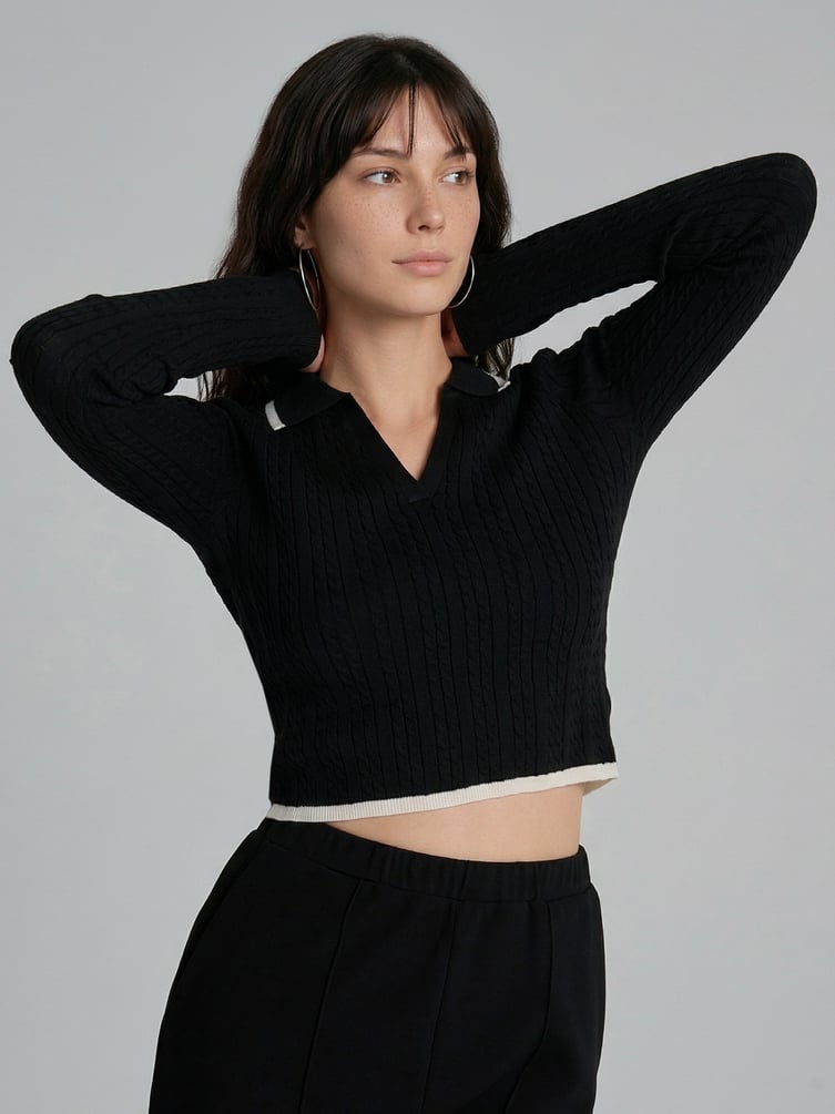 Пуловер трикотажный с косами