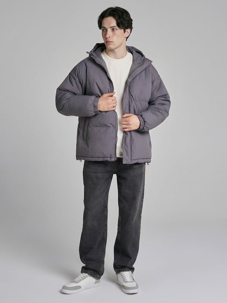 Куртка зимняя с капюшоном на синтепоне