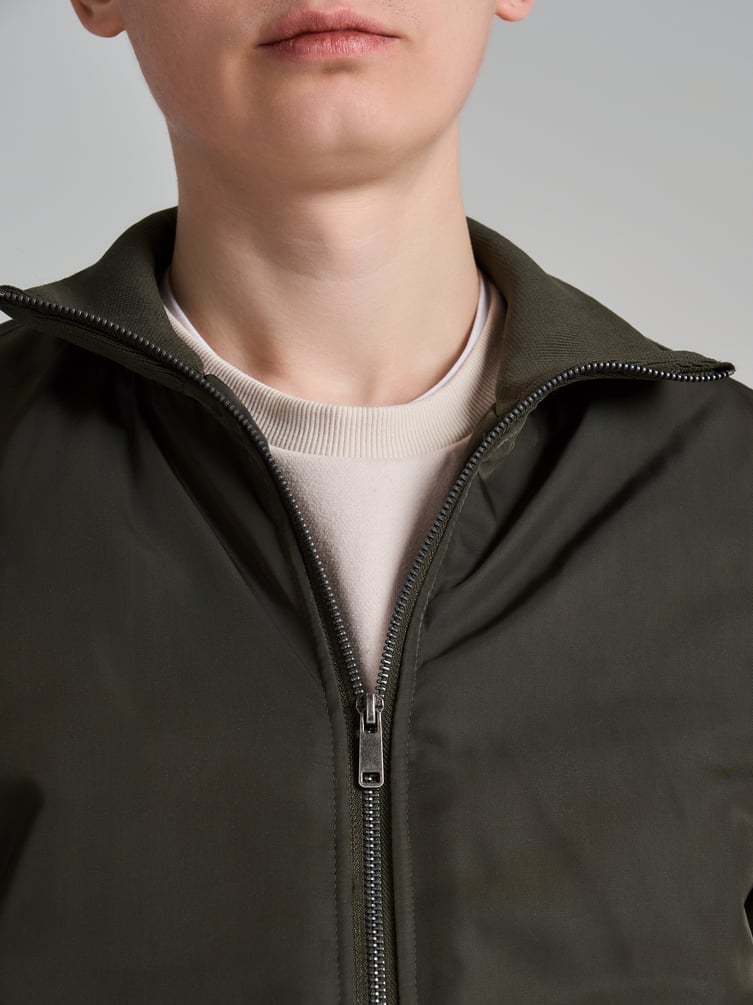 Куртка бомбер демисезонная