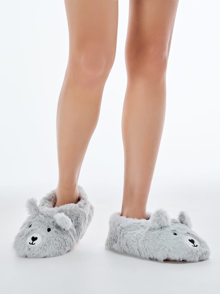 Закрытые тапочки для дома