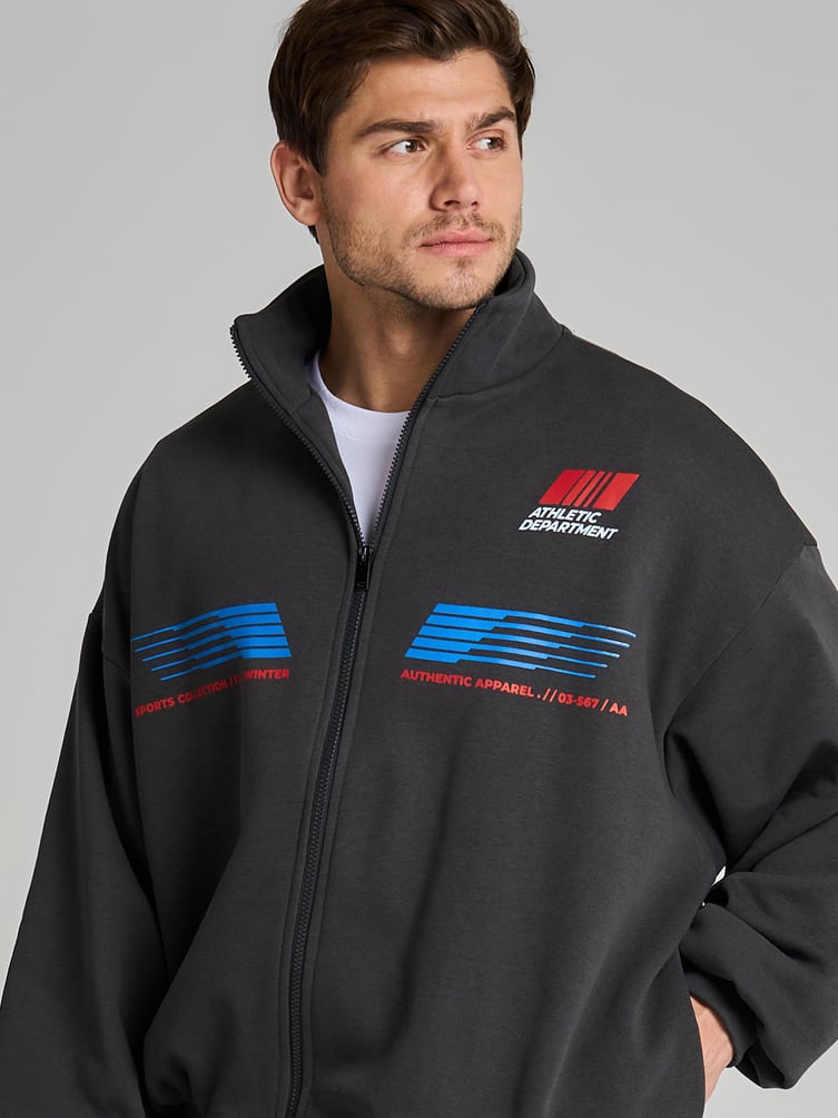 Утепленная толстовка оверсайз с высоким горлом