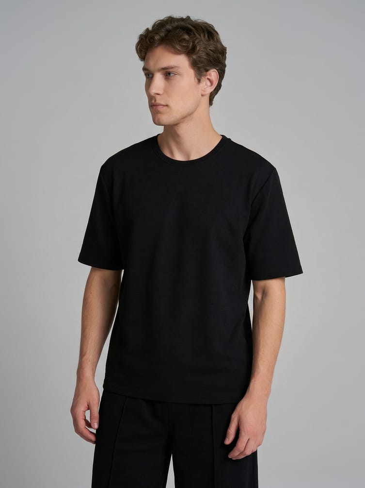 Футболка однотонная с коротким рукавом