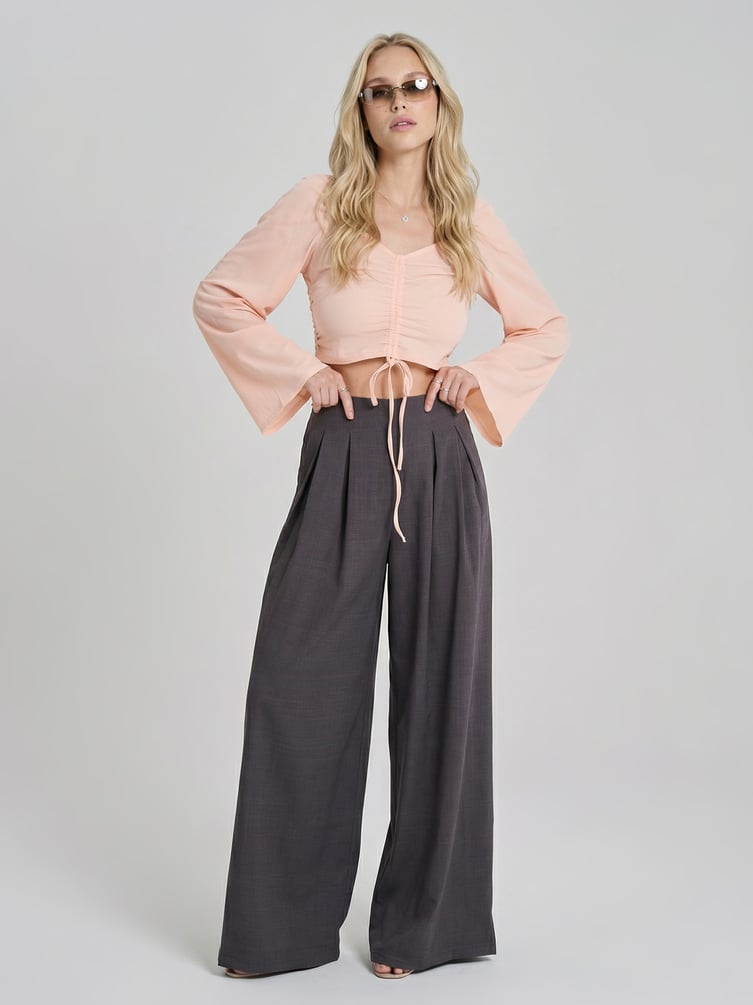 Брюки палаццо классические с защипами