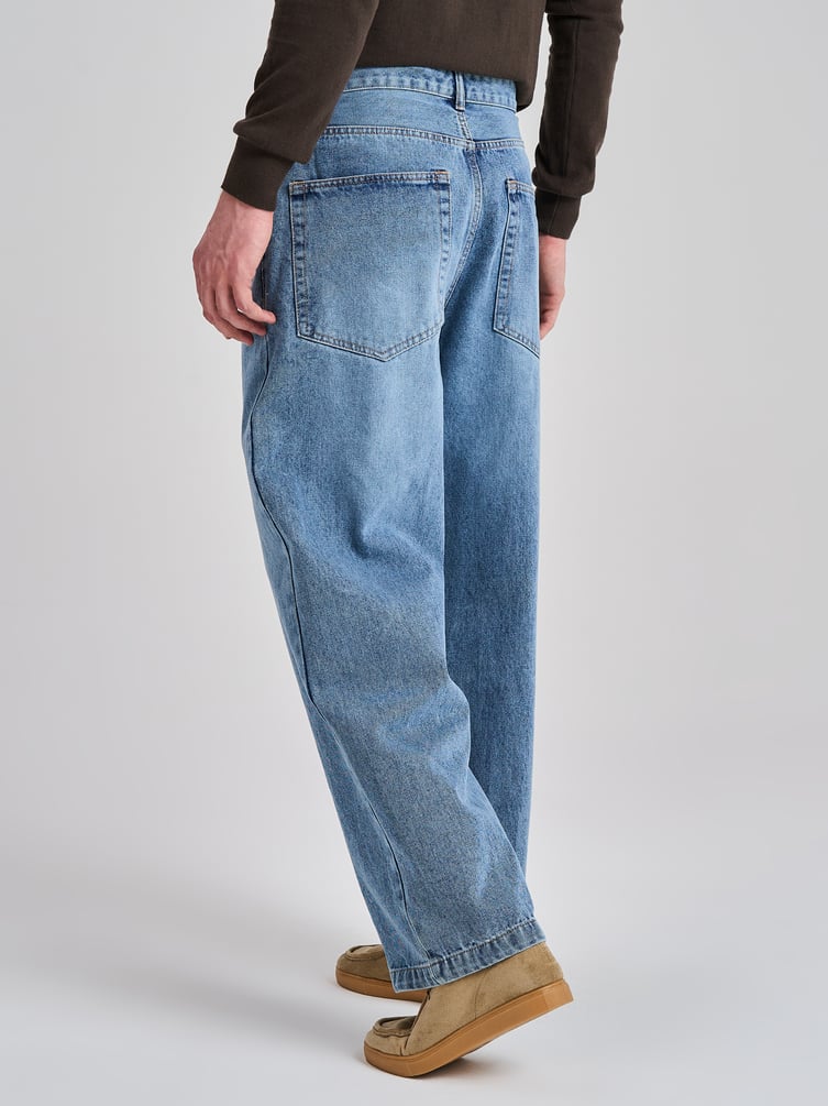 Джинсы широкие багги