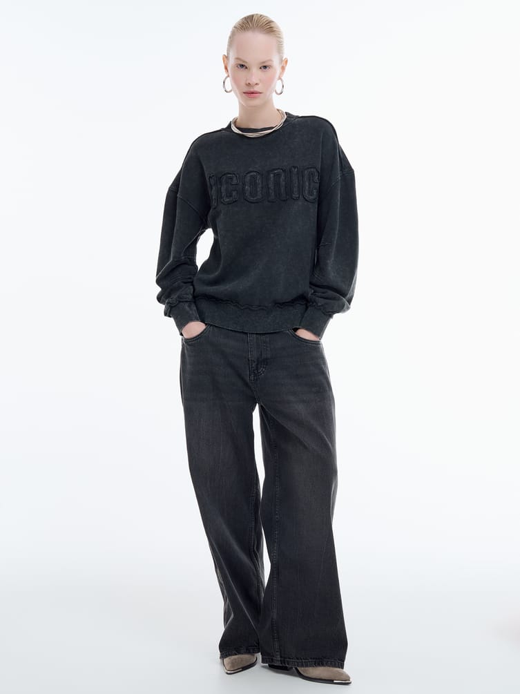 Свитшот с вареным эффектом и надписью