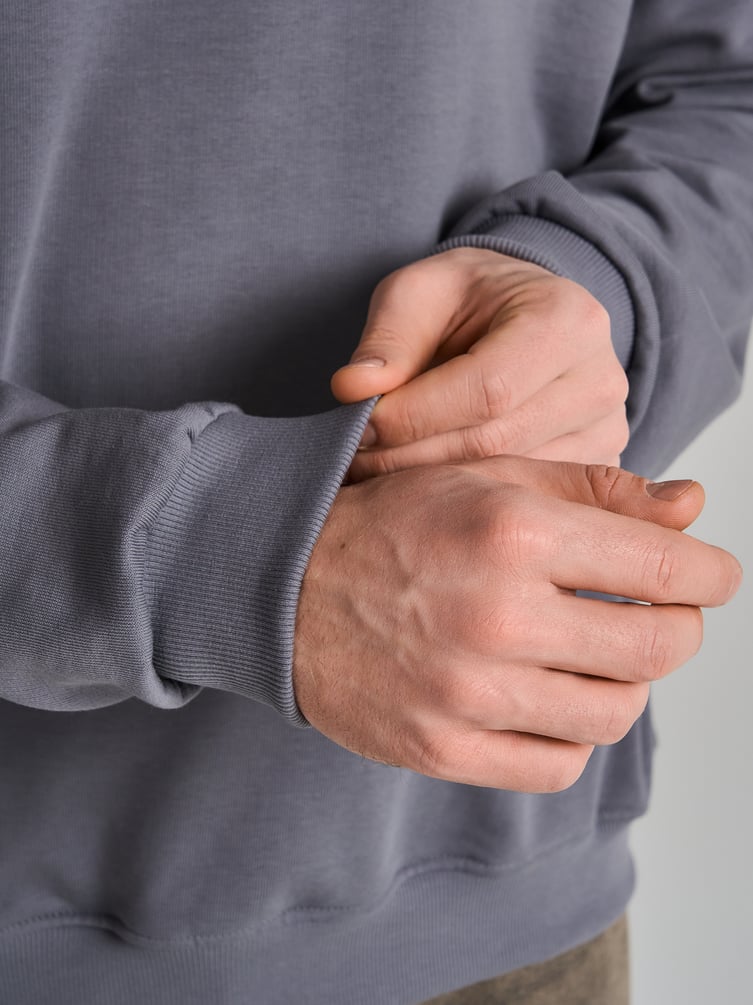 Свитшот базовый однотонный