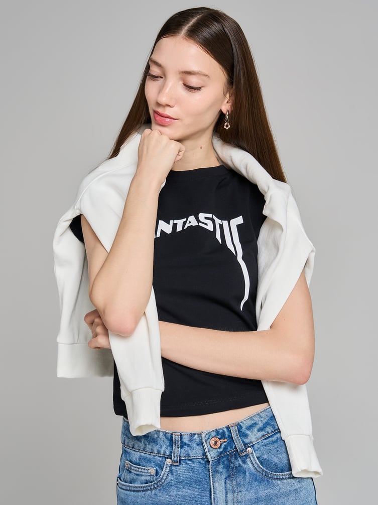 Футболка облегающая с надписью Fantastic