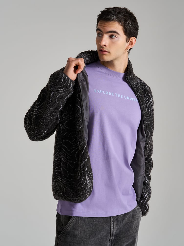 Футболка оверсайз с принтом на спине