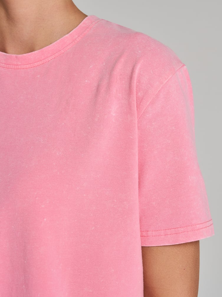 Футболка оверсайз с вареным эффектом