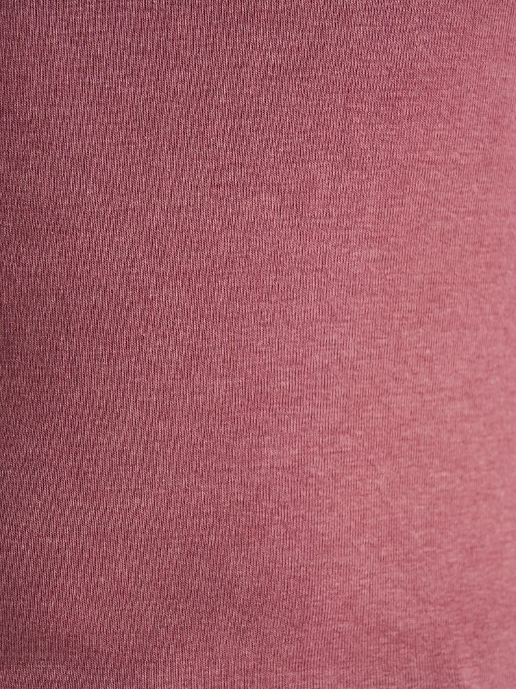 Майка на широких бретелях с вареным эффектом