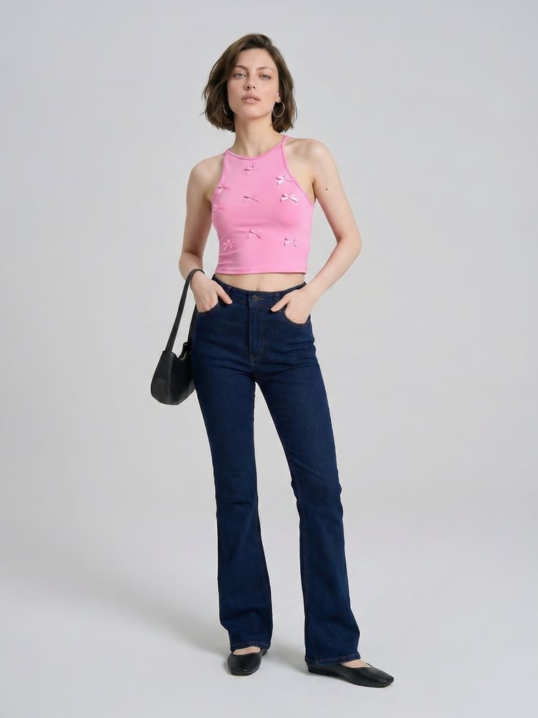 Короткий топ с бантиками