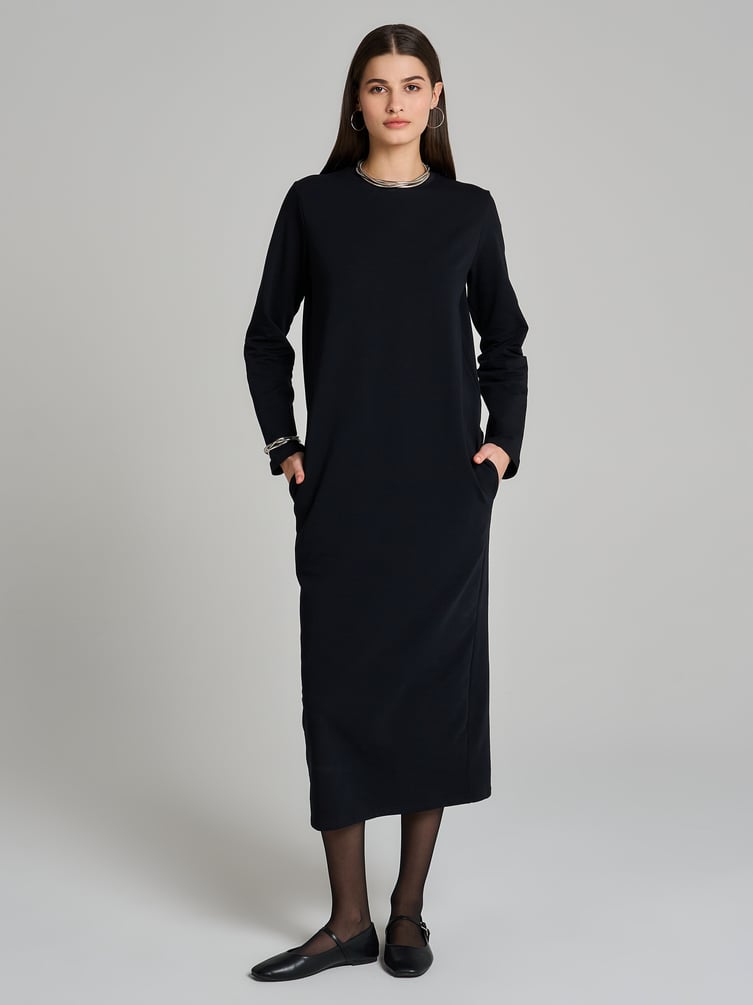 Платье длинное с карманами