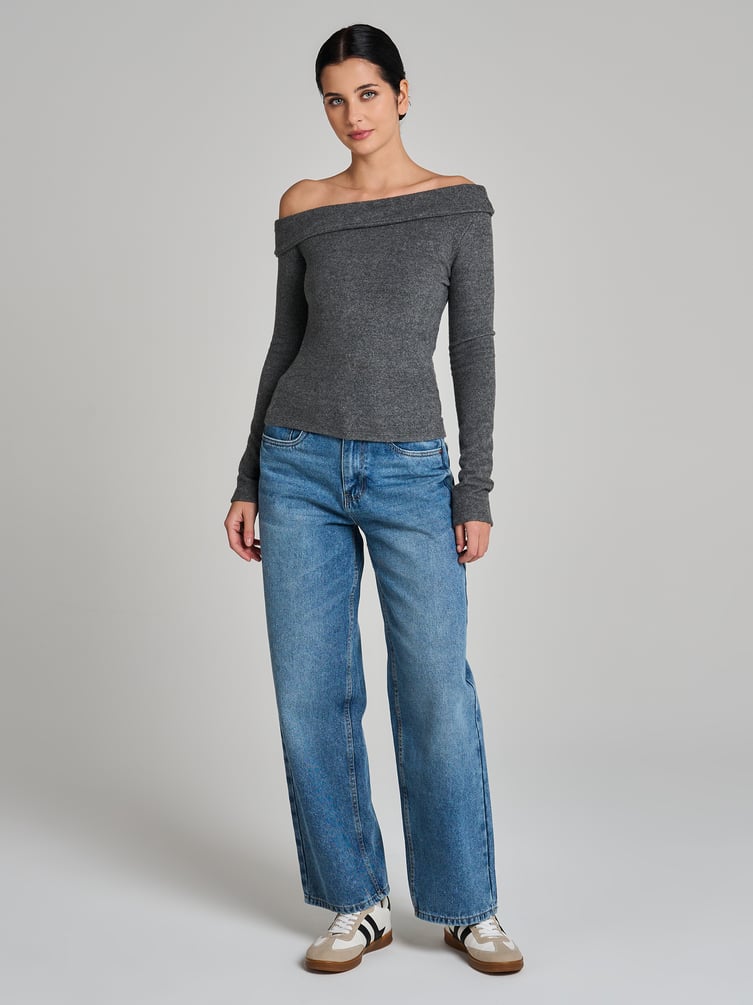 Лонгслив вечерний с фигурным вырезом