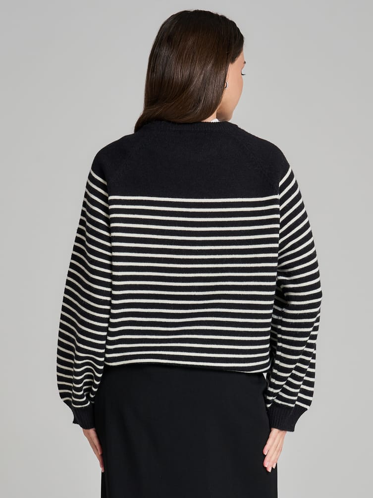 Джемпер трикотажный в полоску