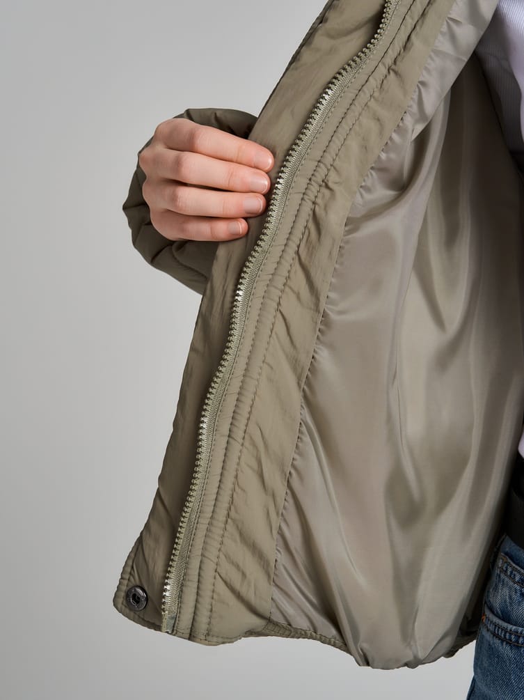 Куртка стеганая на синтепоне