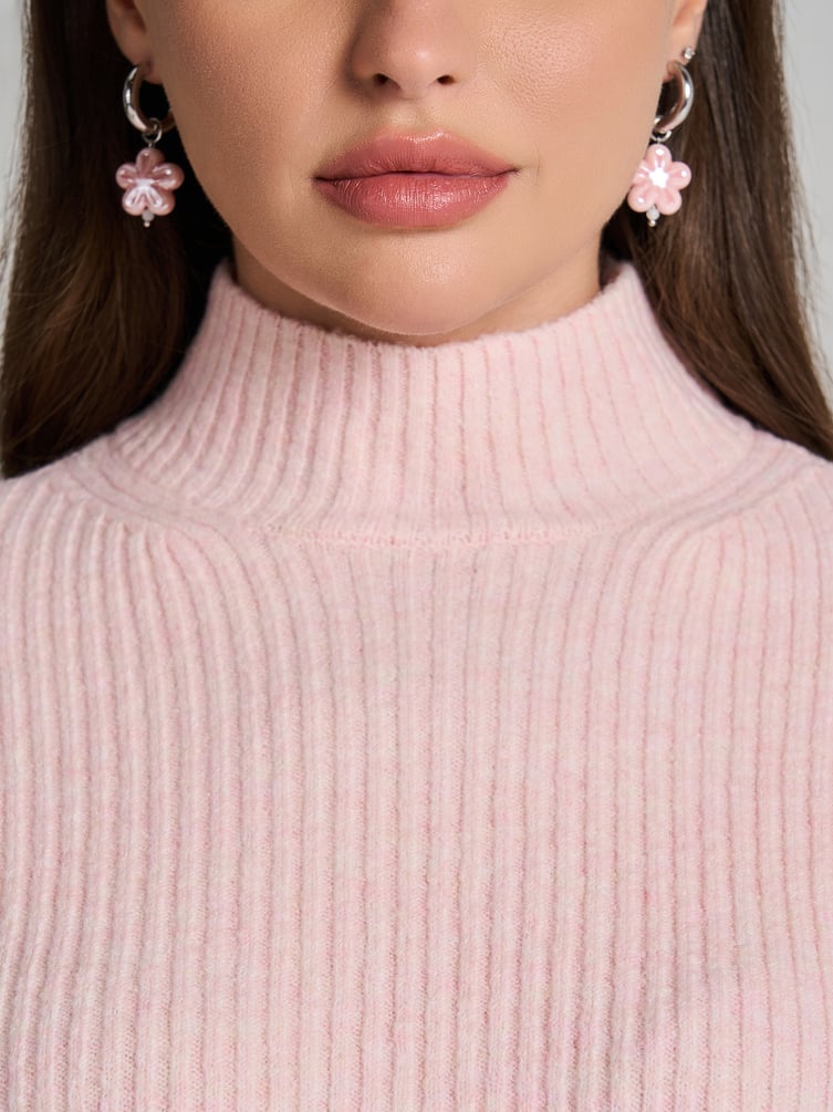 Свитер вязаный теплый