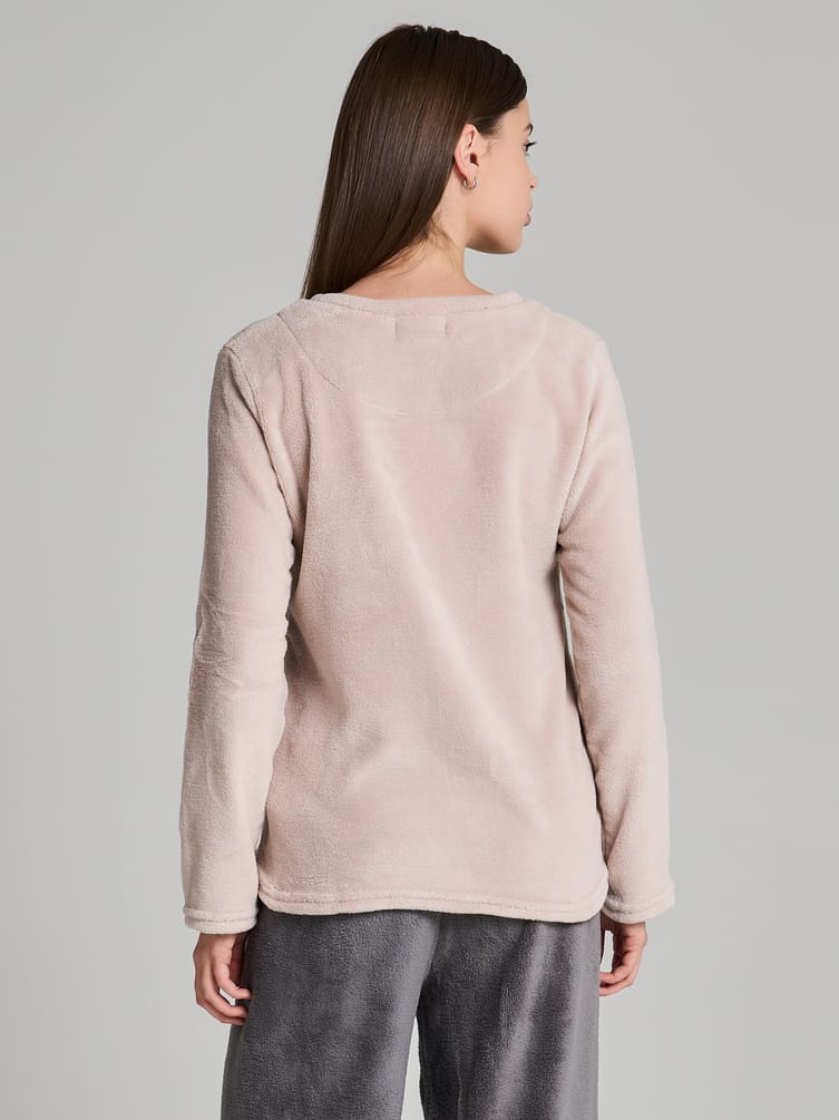 Плюшевая пижама с вышивкой и брюками