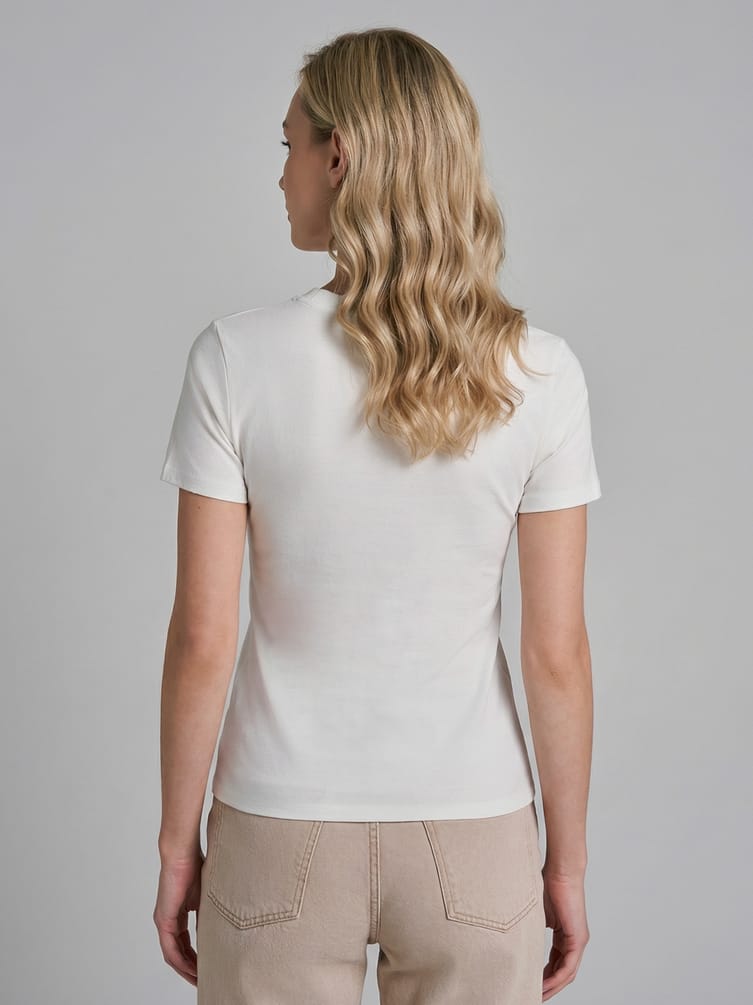 Футболка приталенная из вискозы