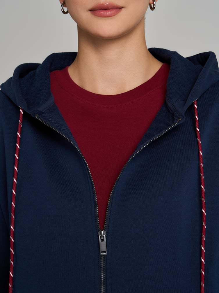 Толстовка с капюшоном