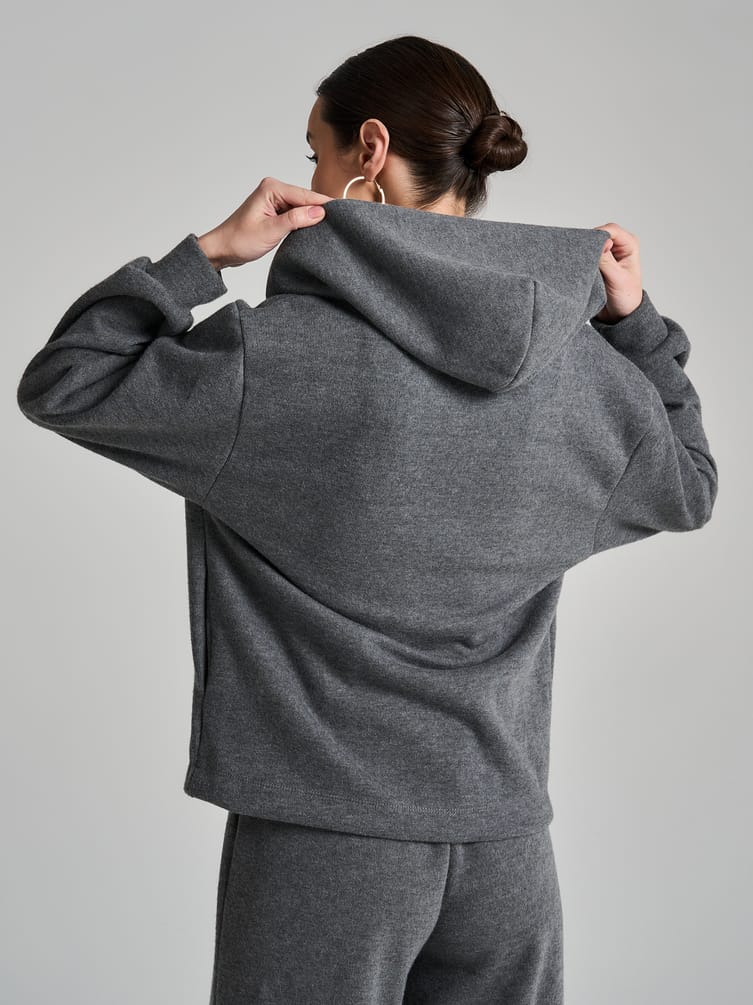 Толстовка с капюшоном трикотажная