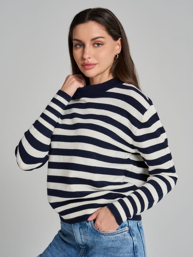 Джемпер трикотажный в полоску