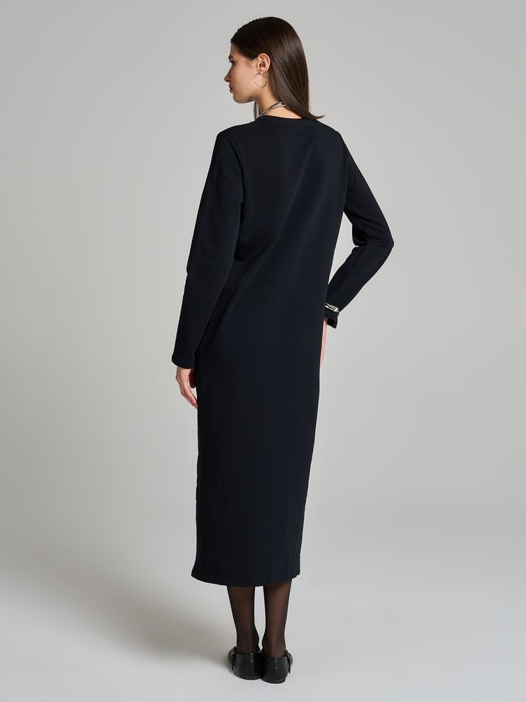 Платье длинное с карманами