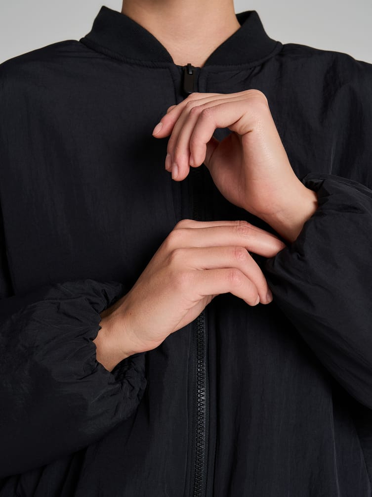 Куртка бомбер демисезонная