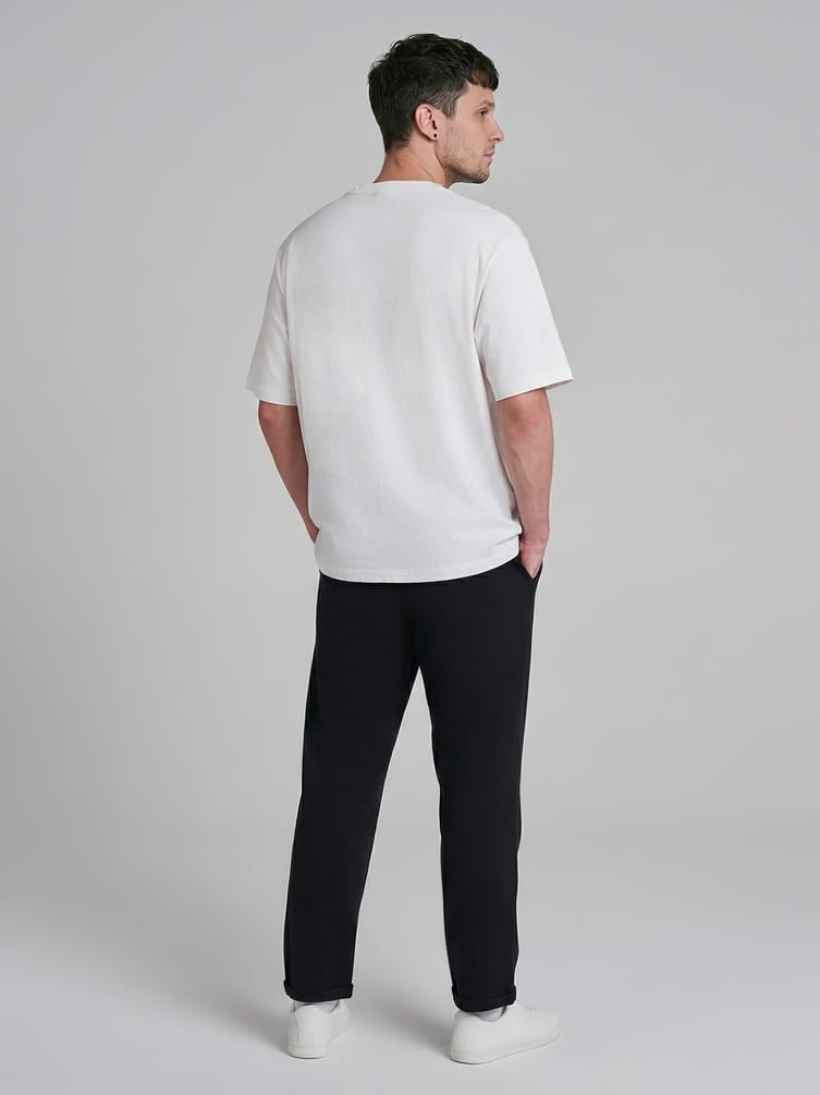 Брюки зауженные на резинке