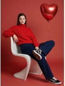 Свитер вязаный с высоким горлом