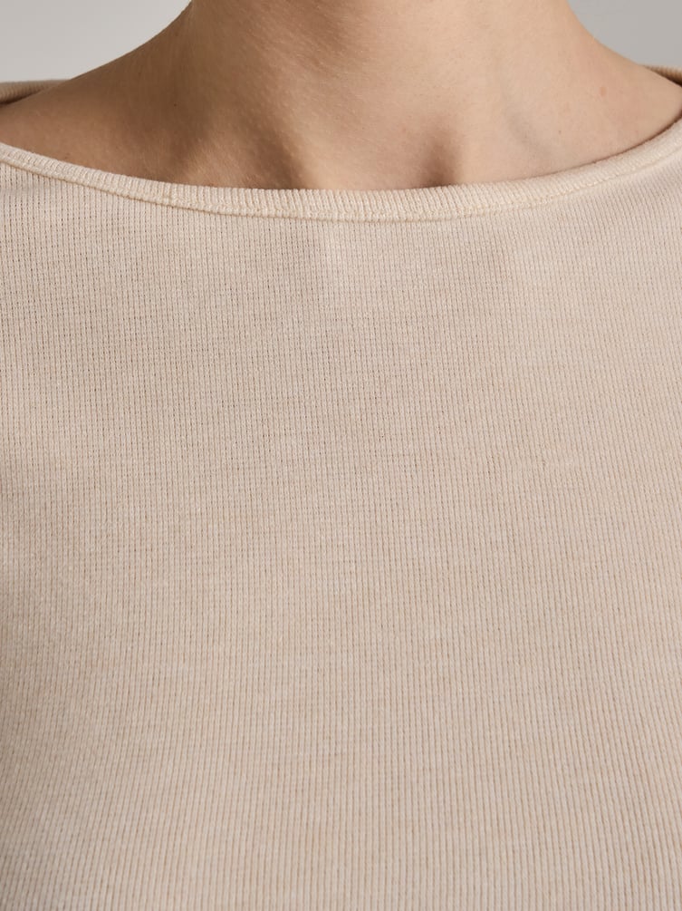 Лонгслив приталенный с драпировкой