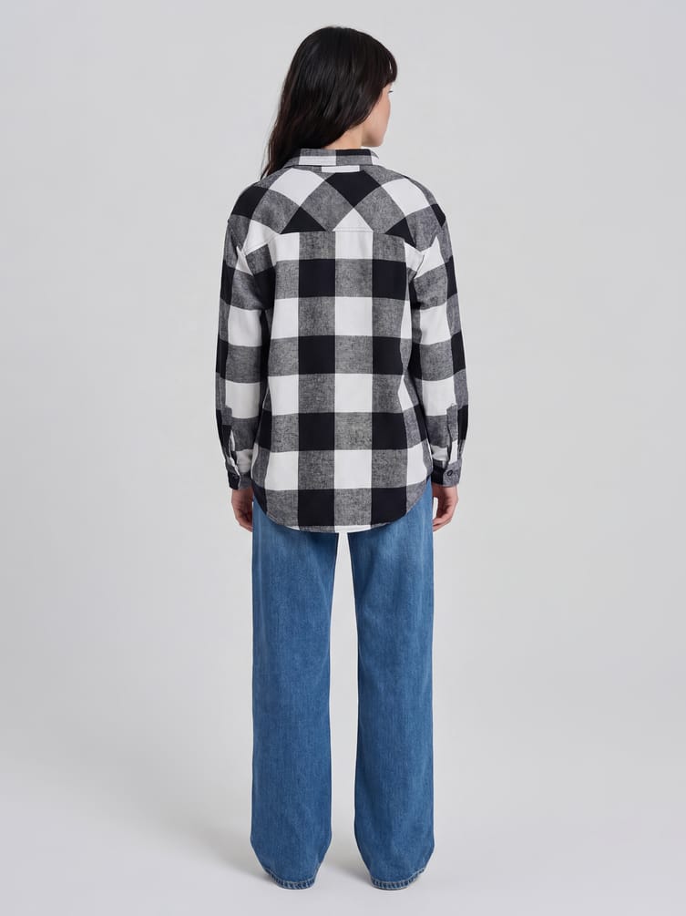 Джинсы багги с вареным эффектом