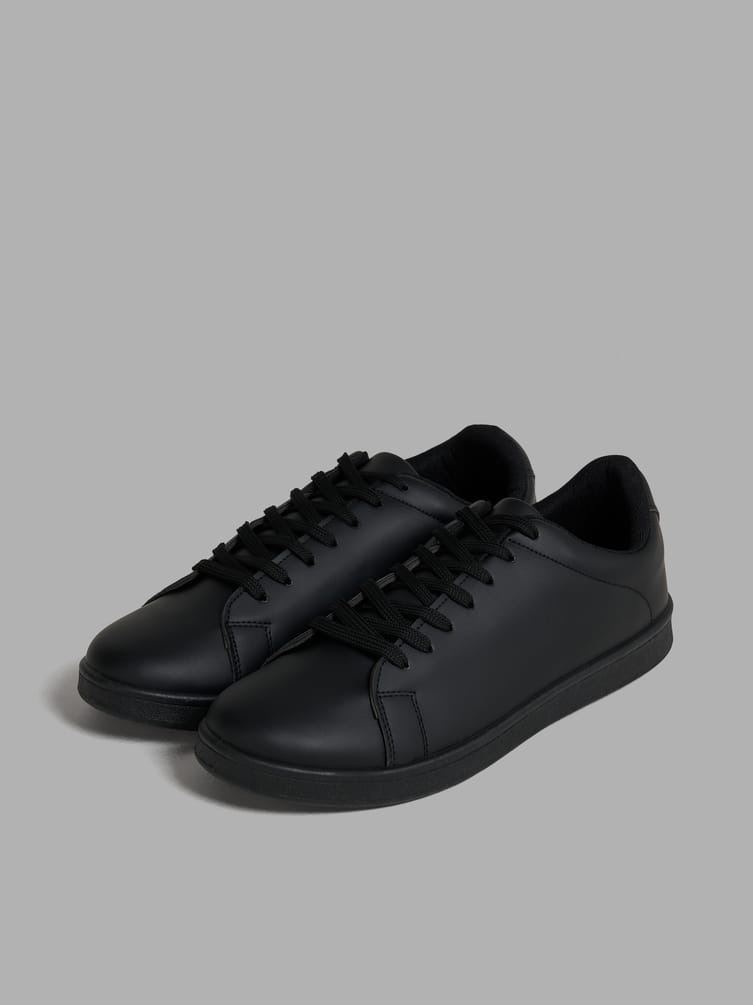 Кроссовки низкие спортивные