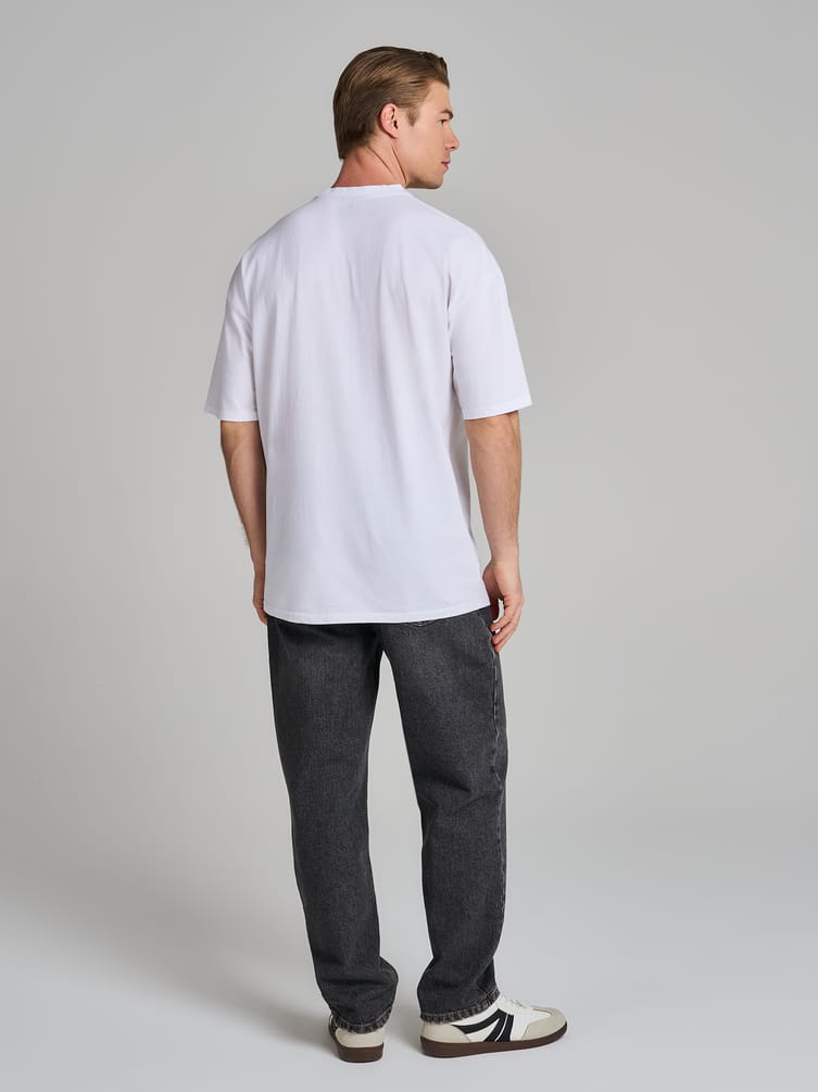 Футболка с принтом аниме монстра