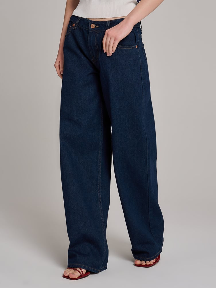 Джинсы бойфренды широкие