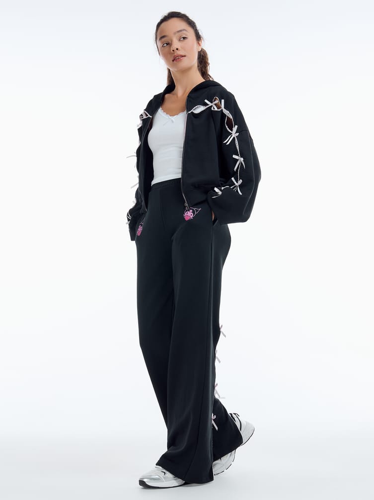 Брюки с принтом Kuromi и разрезами