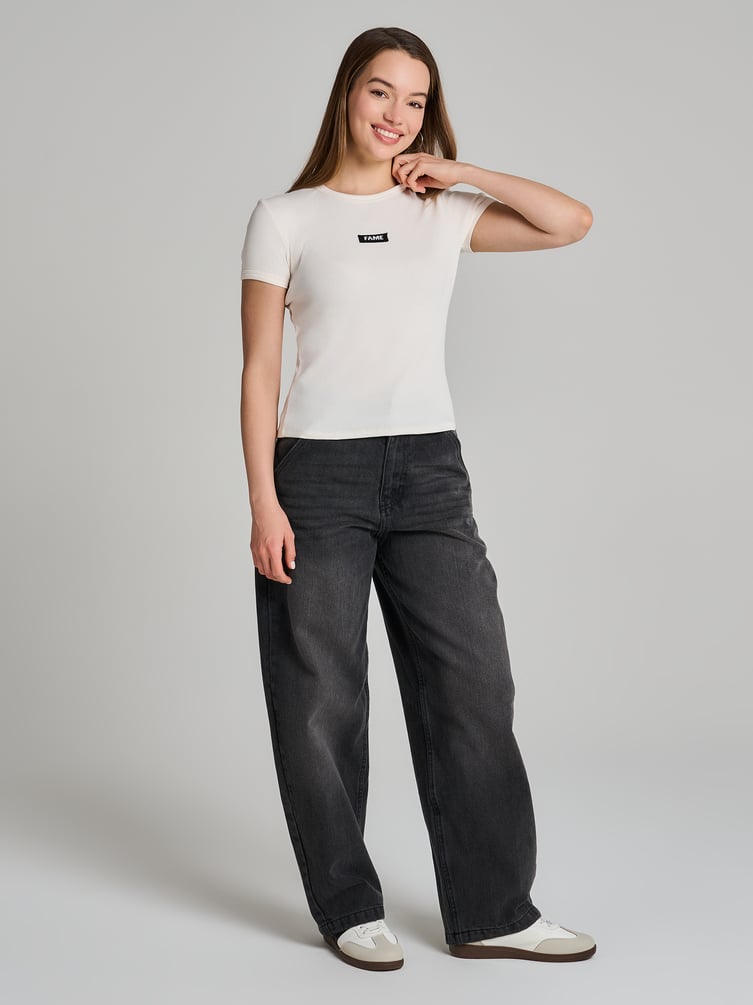 Футболка облегающая с надписью