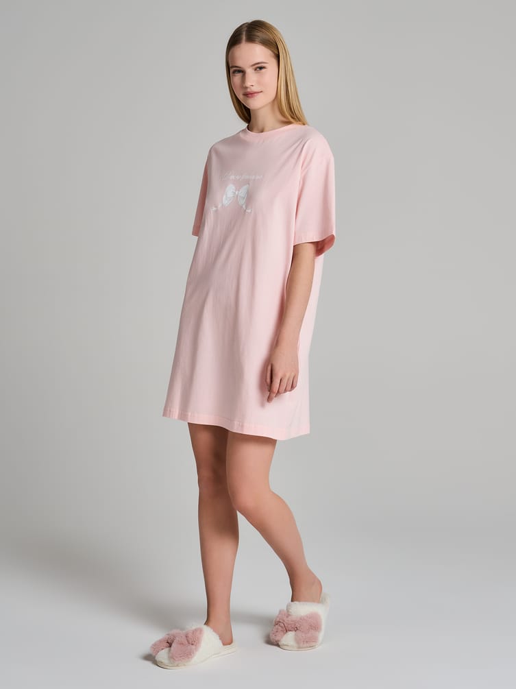 Хлопковая ночная сорочка с принтом